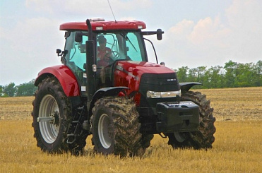 Клиенты  Case IH представляет первые тракторы серии Puma ™ CVT в России